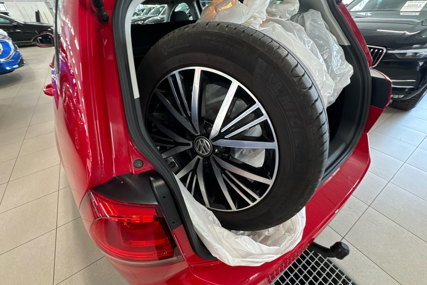 VOLKSWAGEN Golf 2017