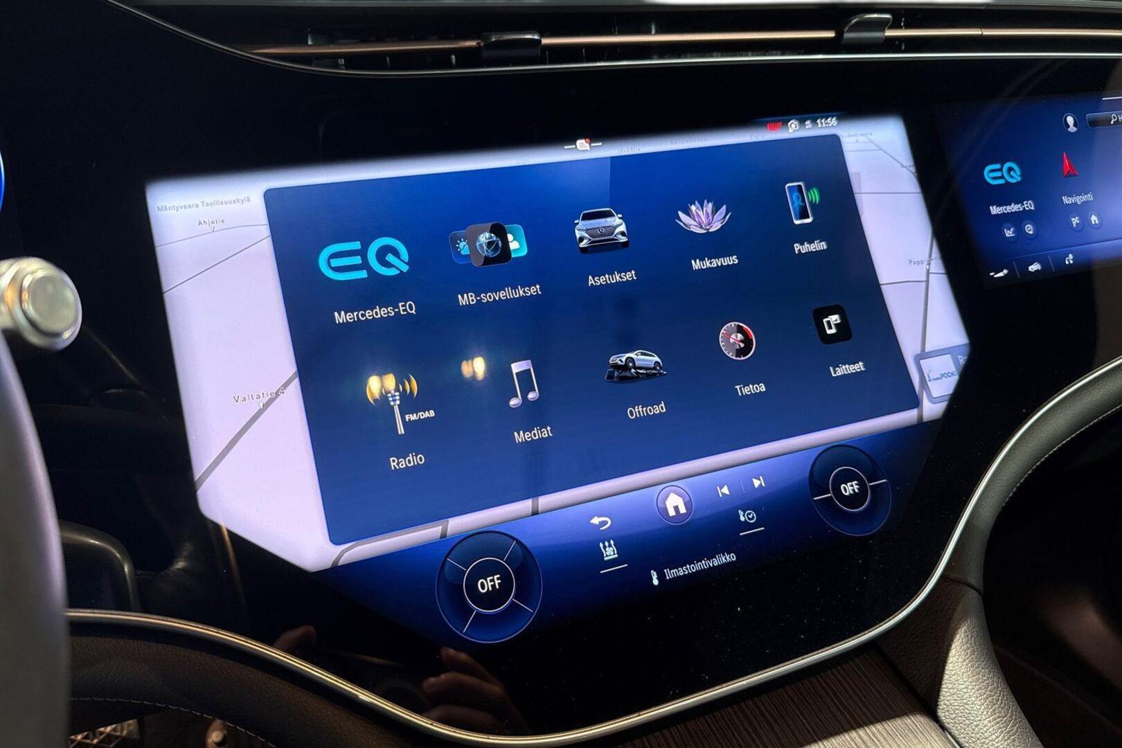 MERCEDES-BENZ EQS SUV 2023