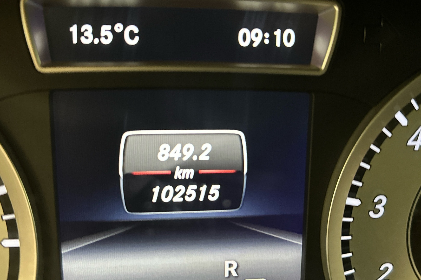 MERCEDES-BENZ A 2015