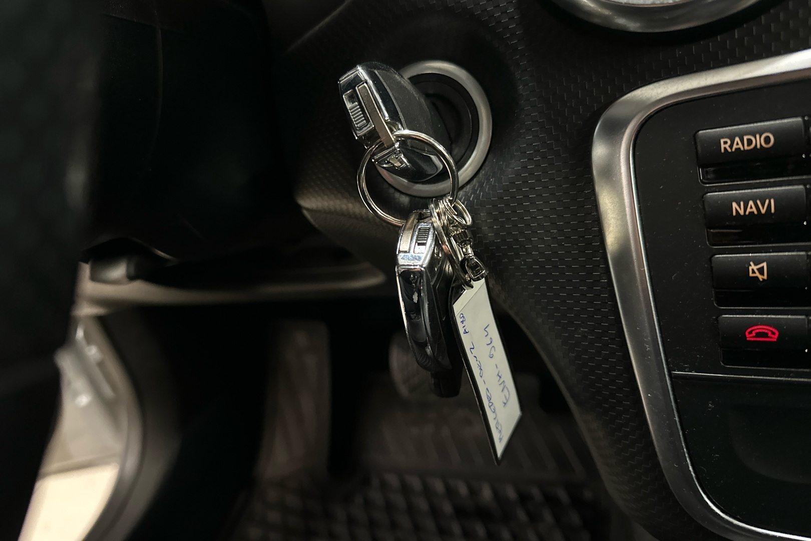 MERCEDES-BENZ A 2015