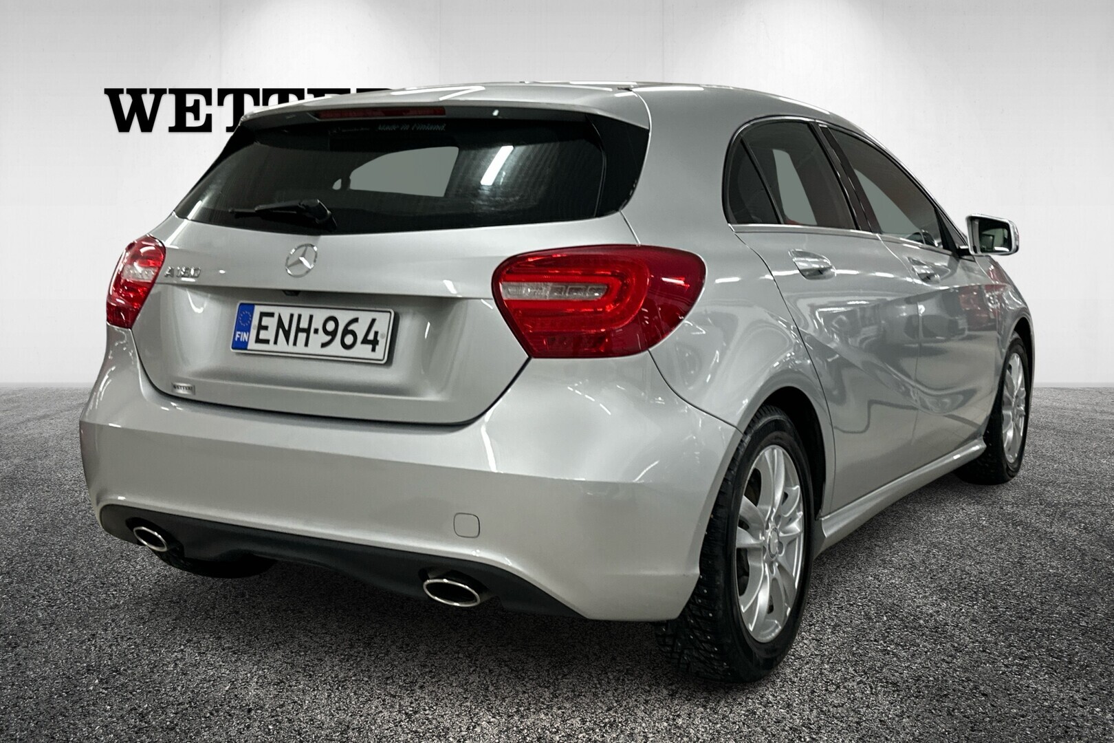 MERCEDES-BENZ A 2015