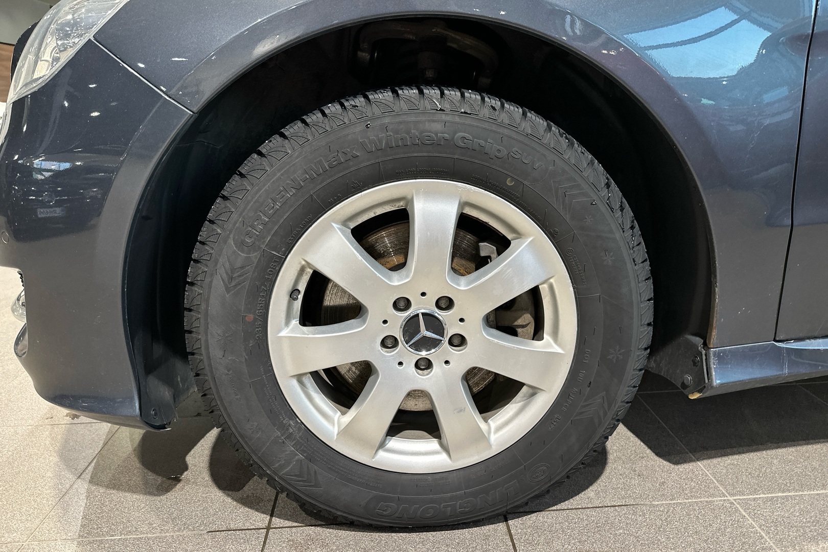 MERCEDES-BENZ R 2010