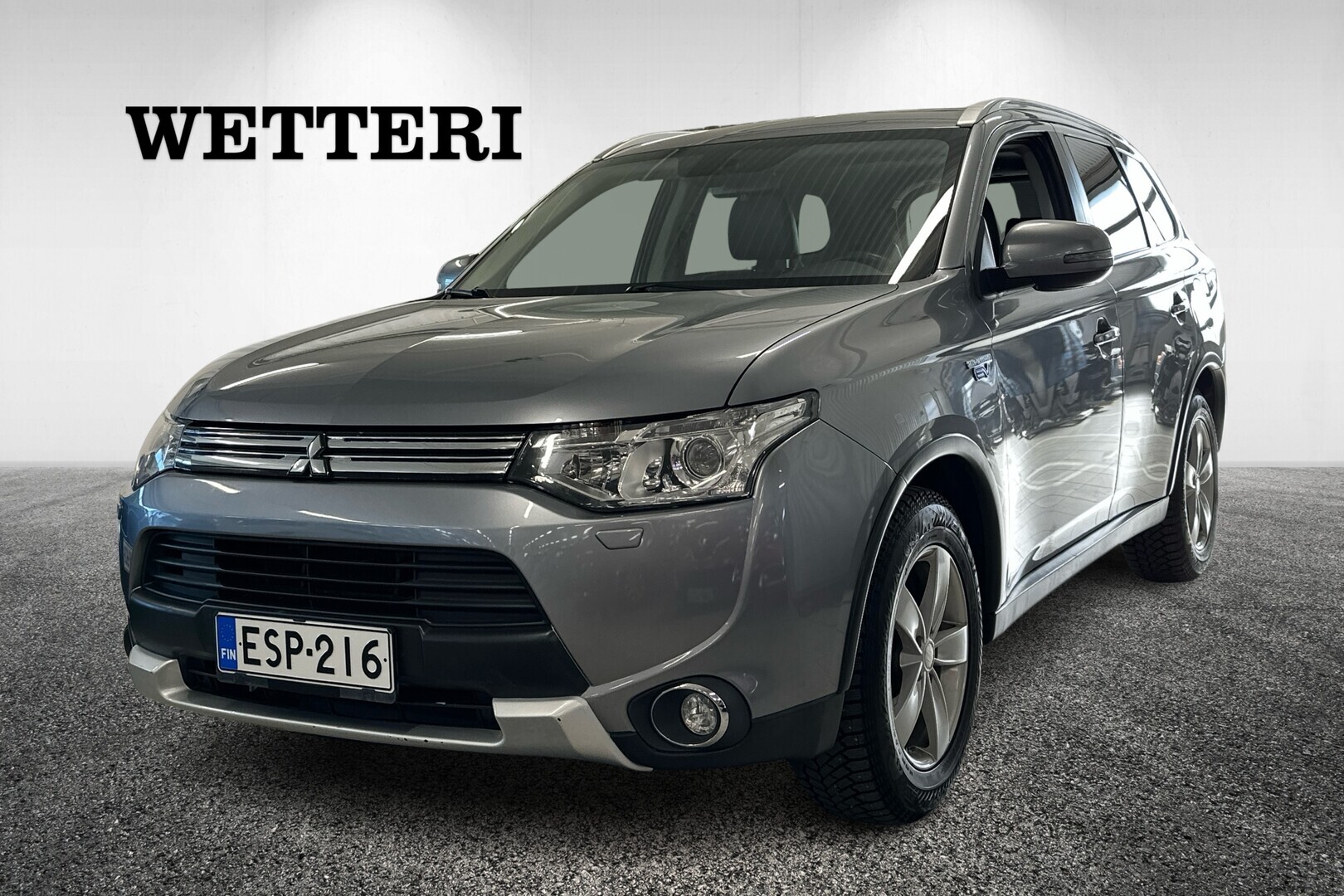 MITSUBISHI Outlander PHEV 2015