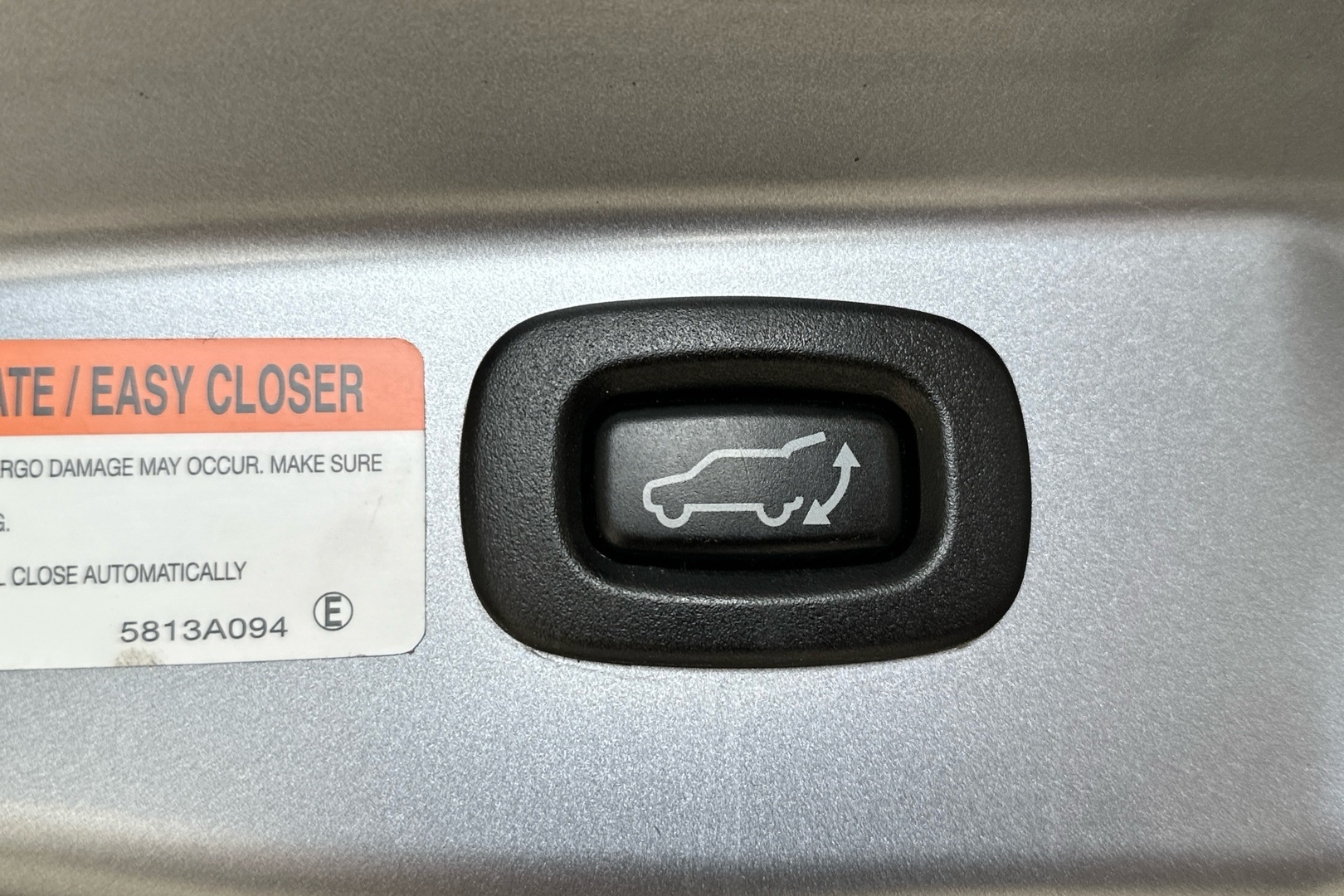 MITSUBISHI Outlander PHEV 2015