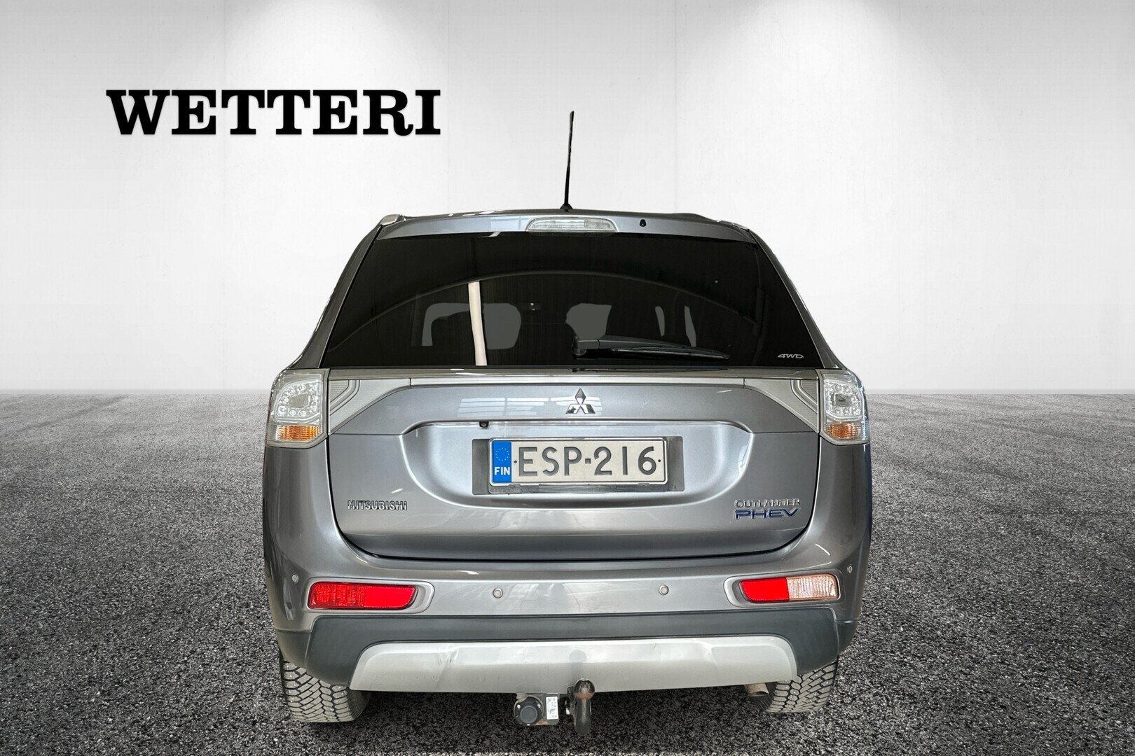 MITSUBISHI Outlander PHEV 2015