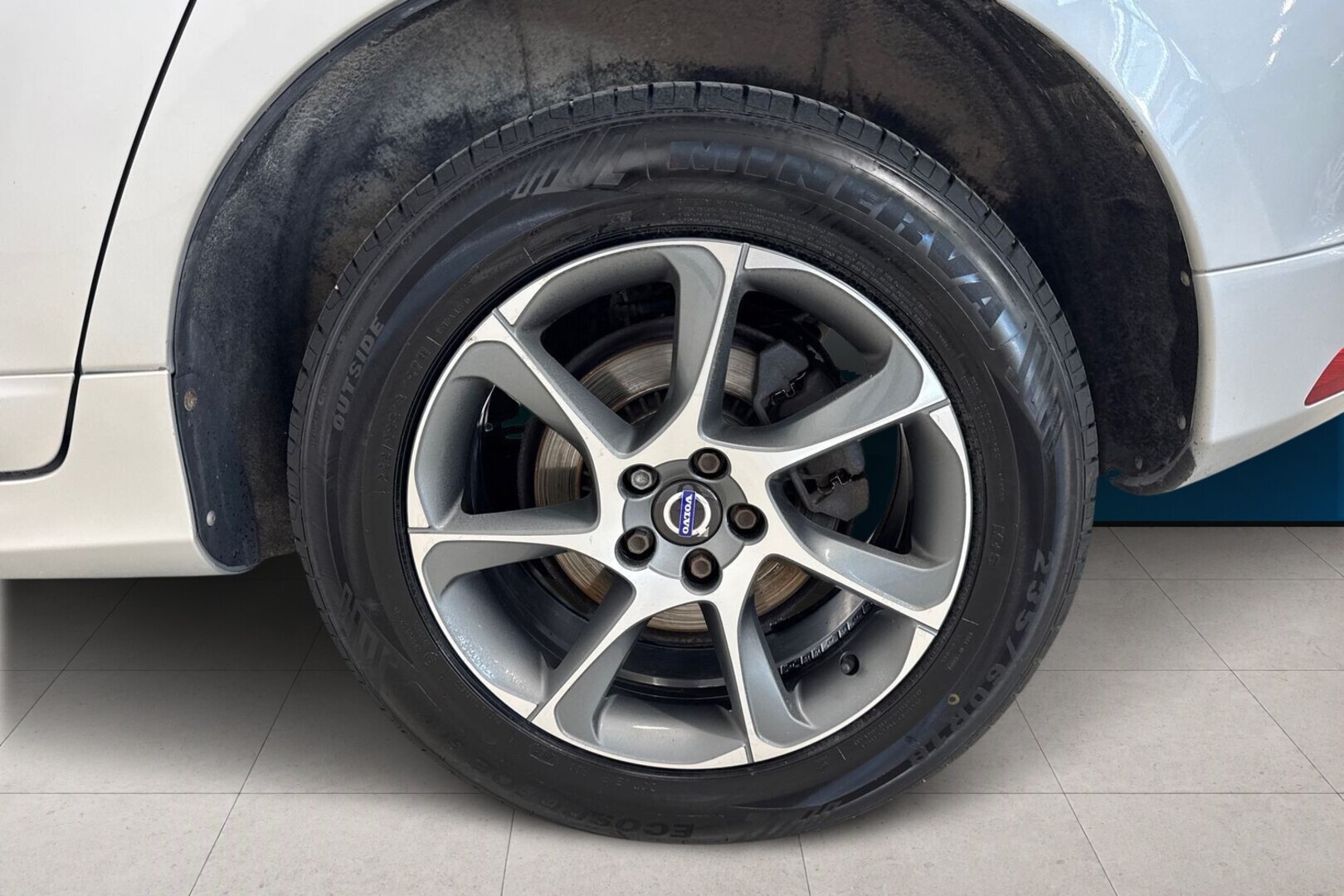 VOLVO XC60 13