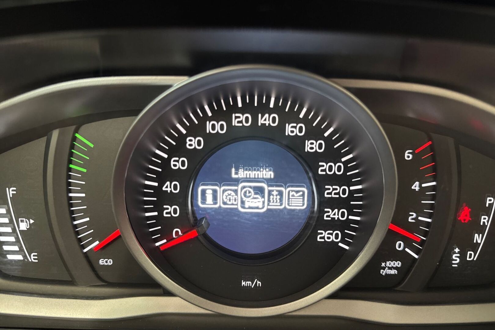 VOLVO XC60 19