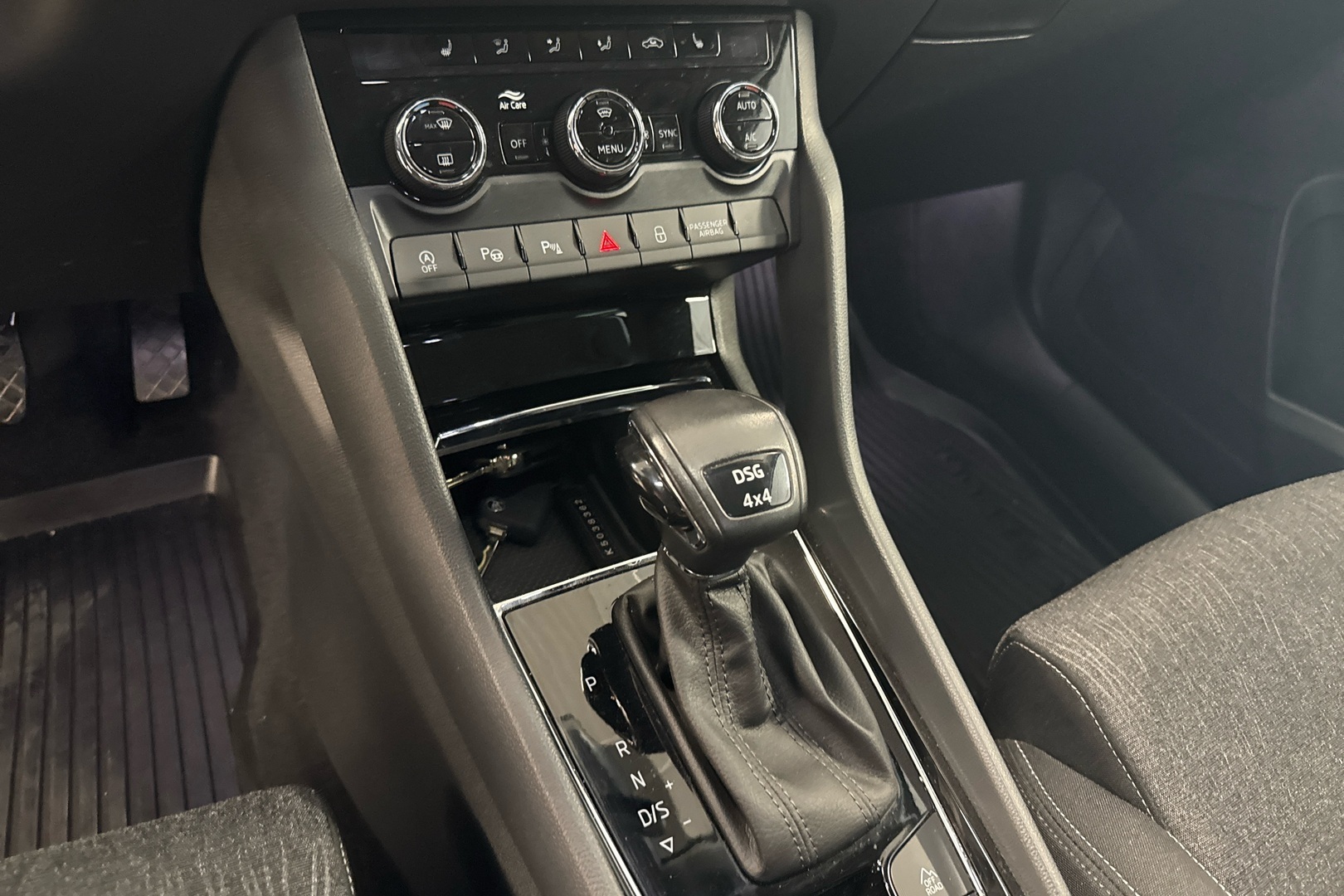 SKODA Karoq 2019