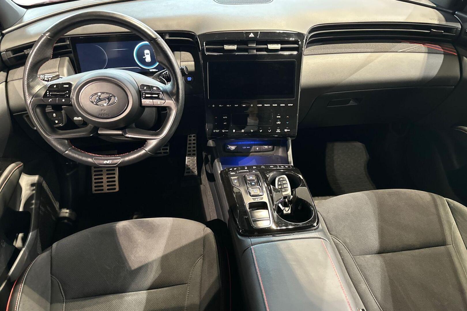 HYUNDAI Tucson 10