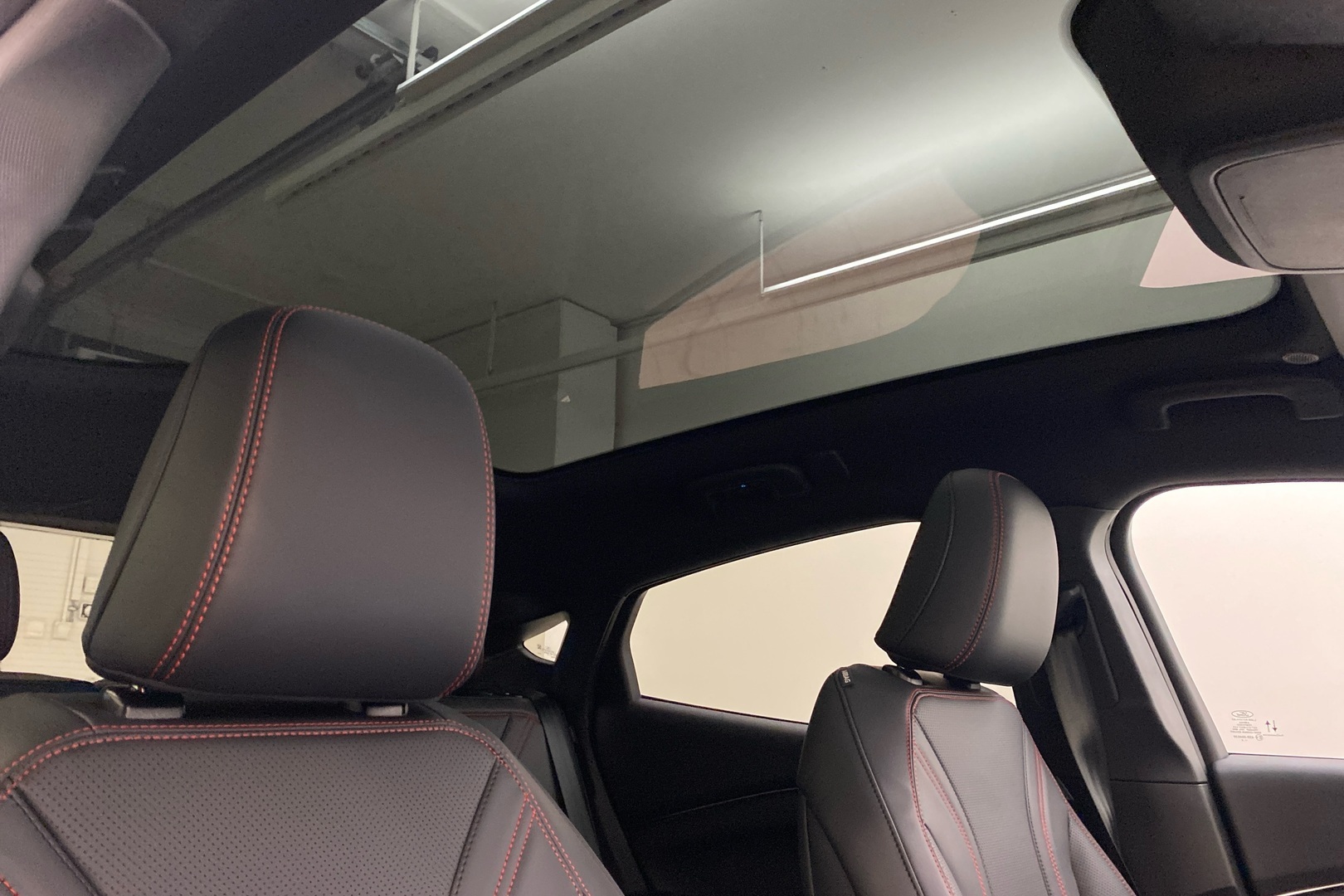 FORD Mustang Mach-E 2026