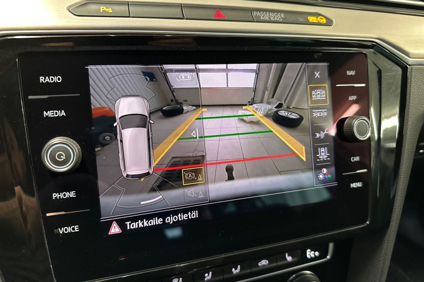 VOLKSWAGEN Passat 2018