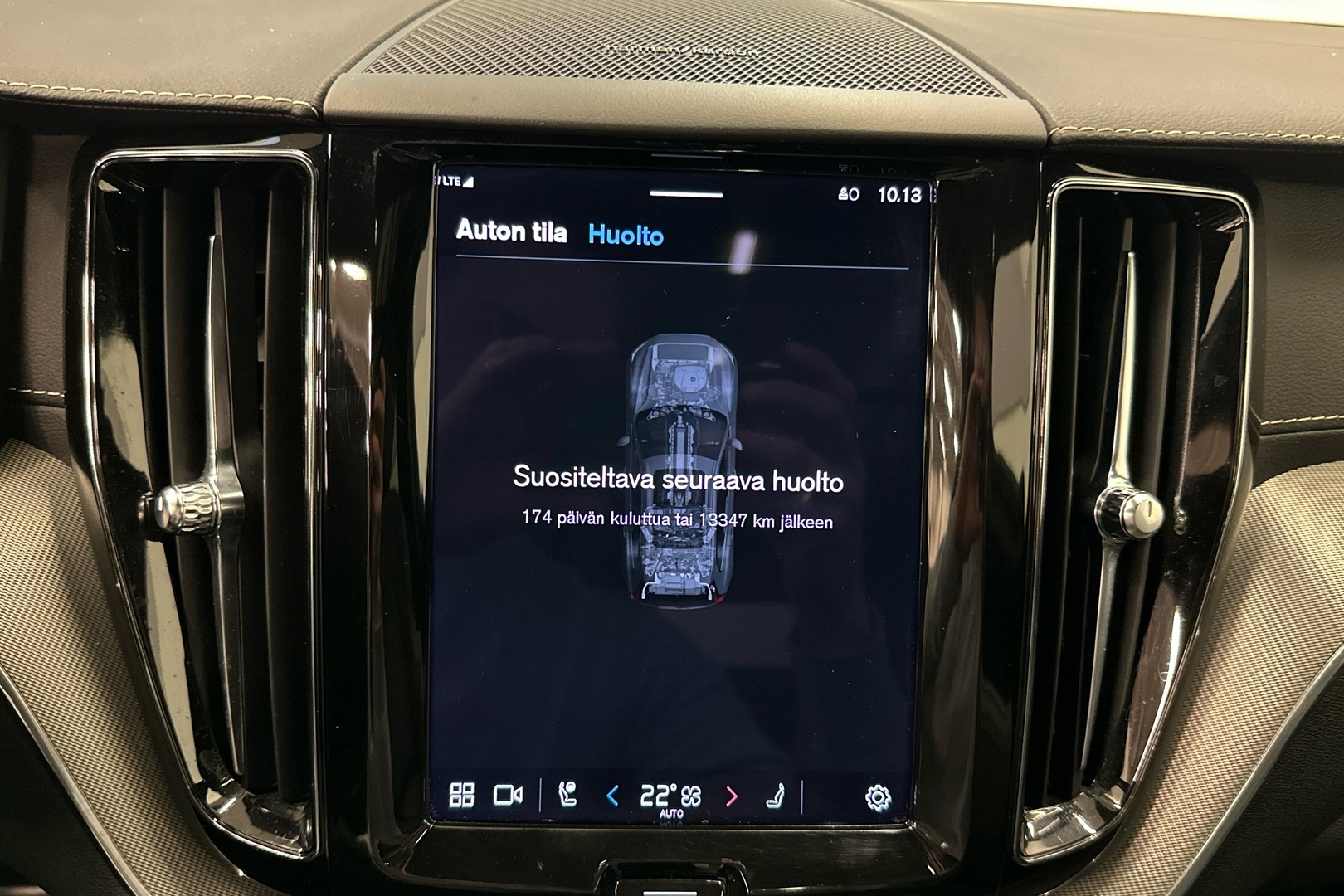 VOLVO XC60 2022