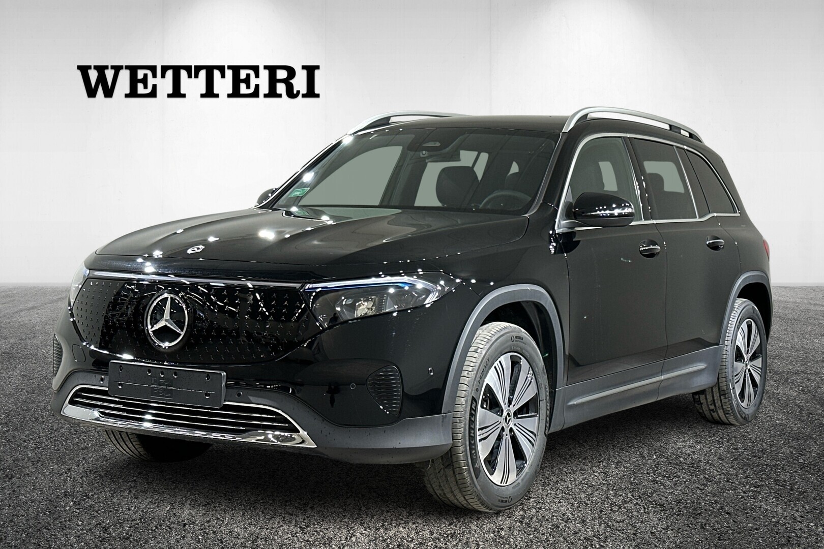 MERCEDES-BENZ EQB 2025