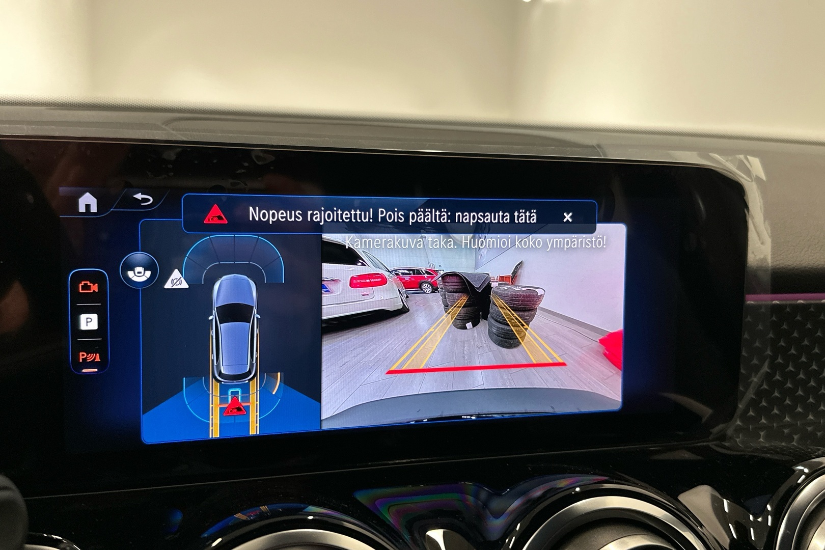 MERCEDES-BENZ EQB 2025