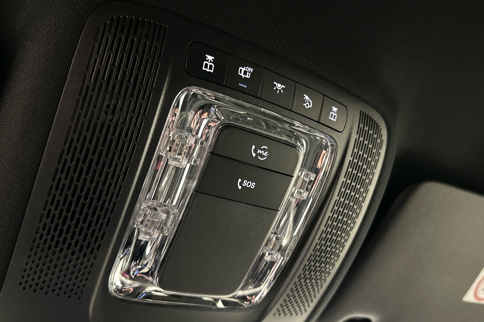 MERCEDES-BENZ EQB 2025