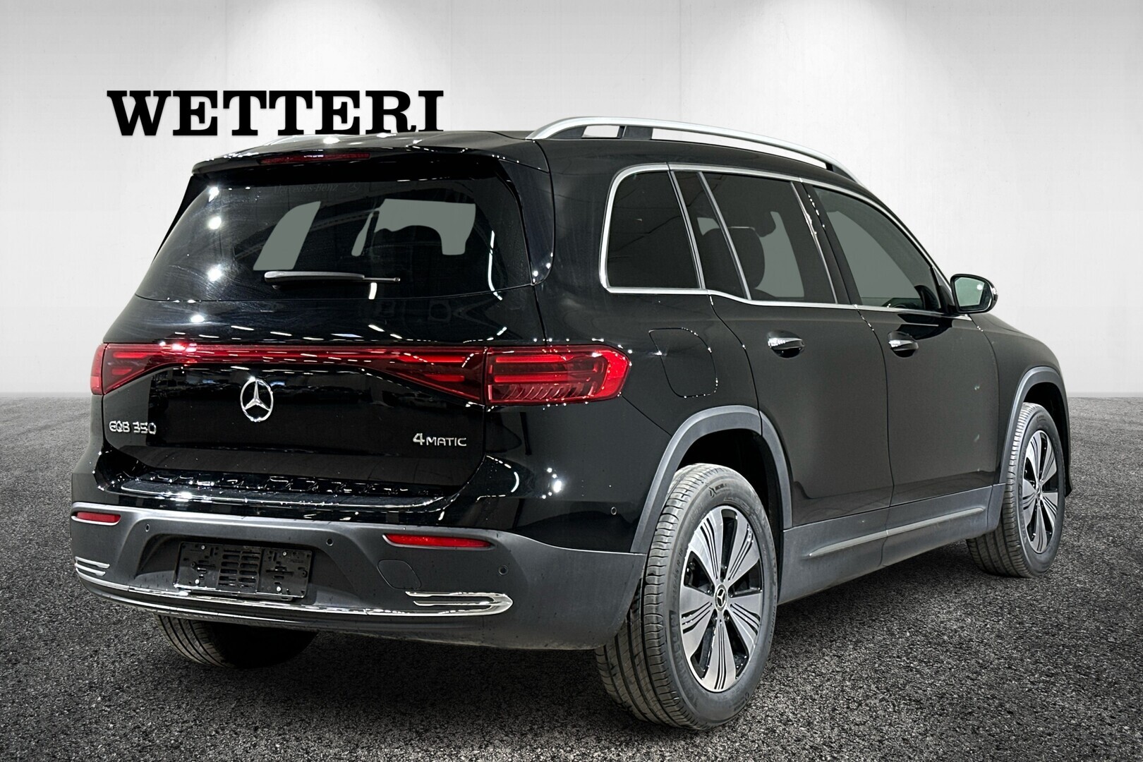 MERCEDES-BENZ EQB 2025