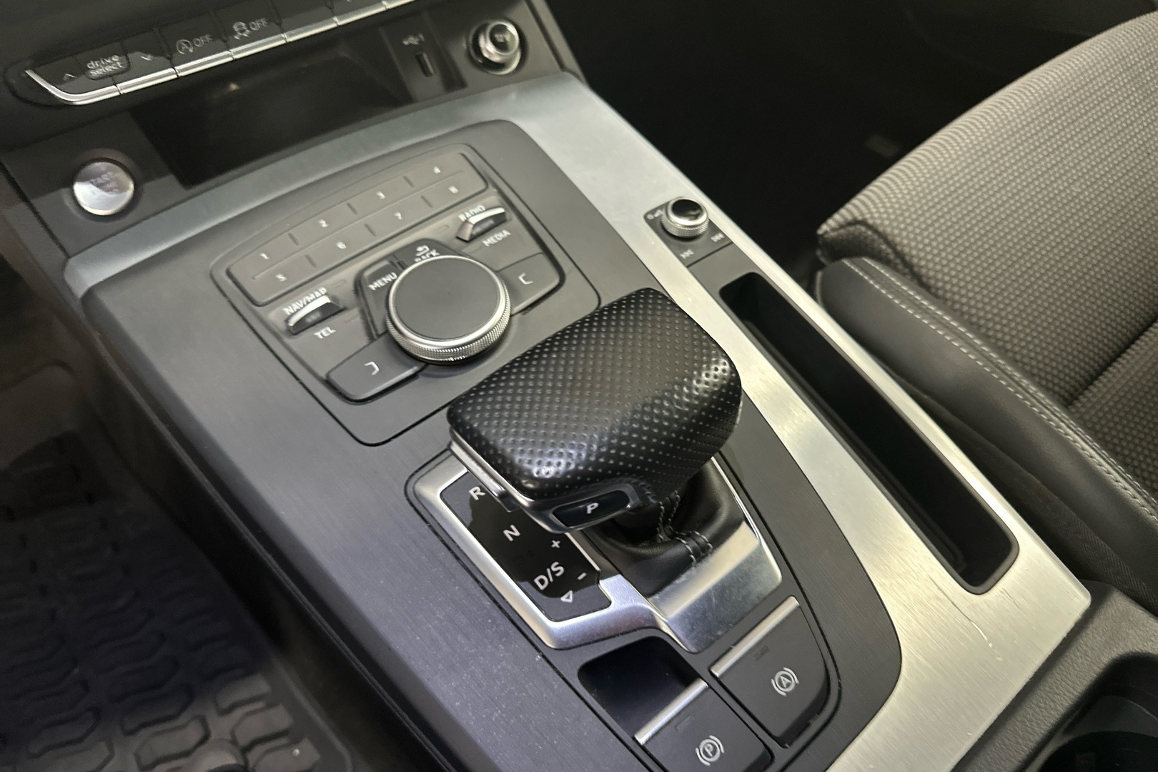 AUDI Q5 2018