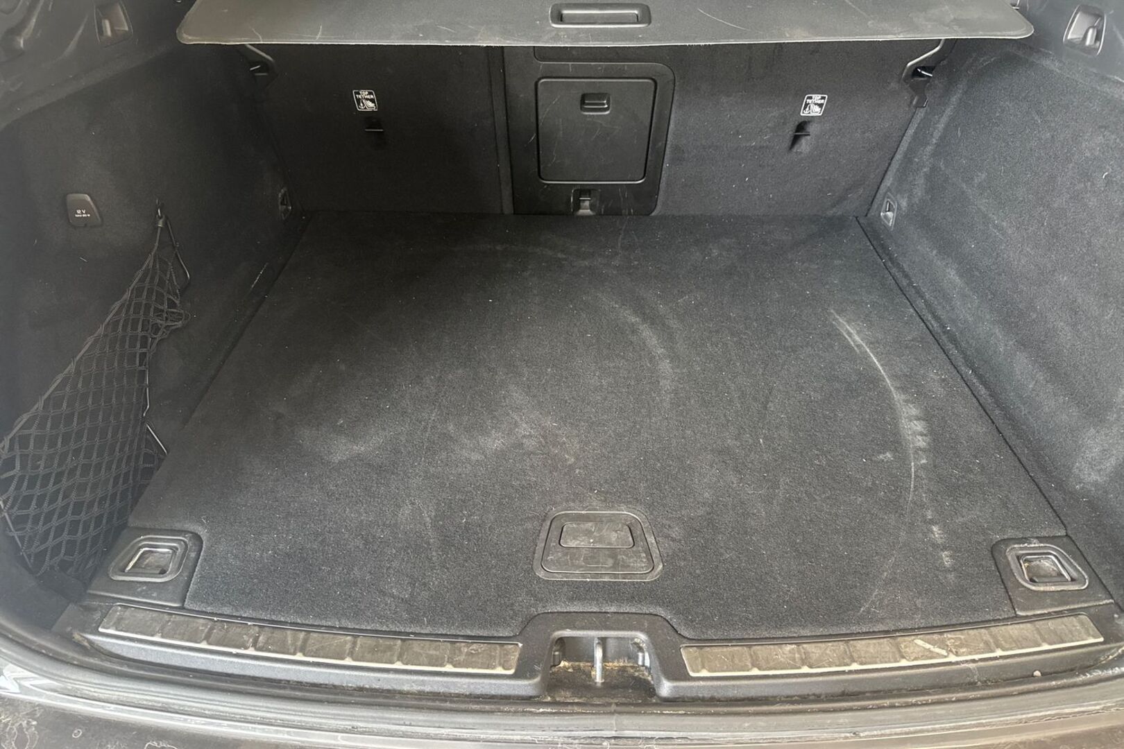 VOLVO XC60 2022