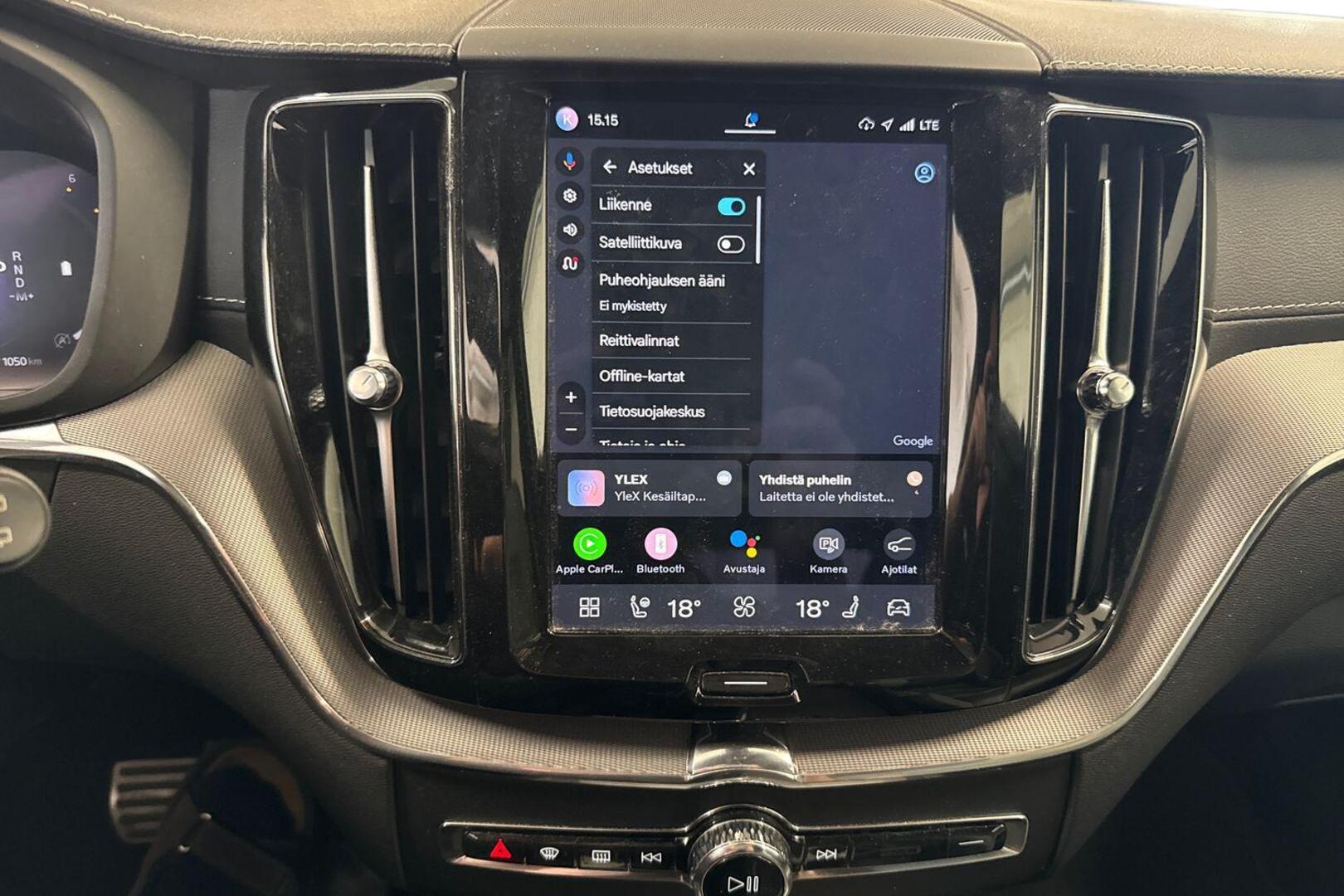 VOLVO XC60 2022