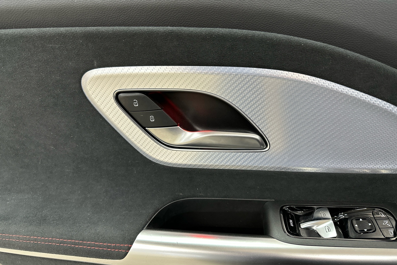 MERCEDES-BENZ CLA 2025