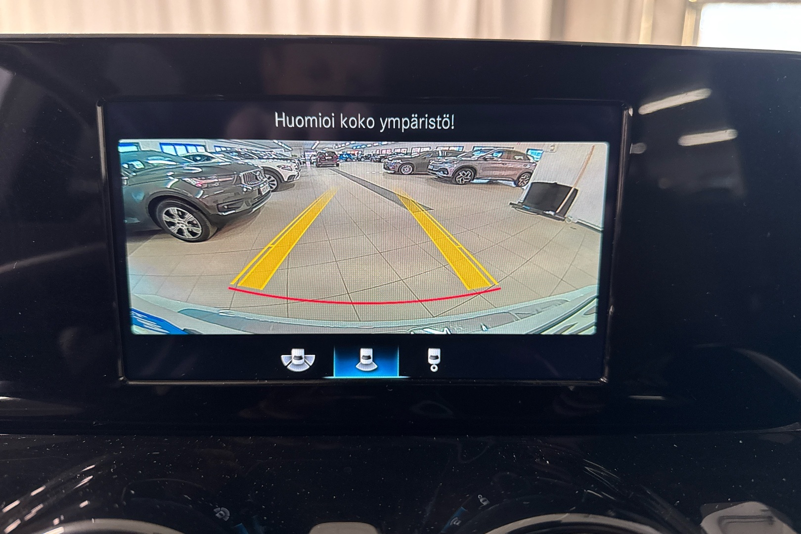 MERCEDES-BENZ GLB 2021