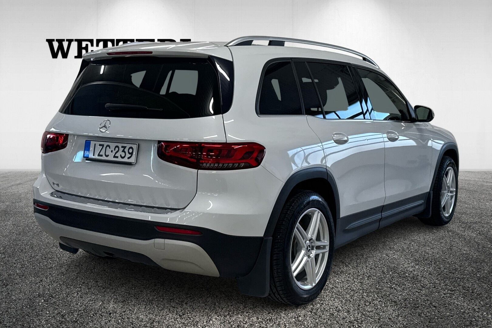 MERCEDES-BENZ GLB 2021