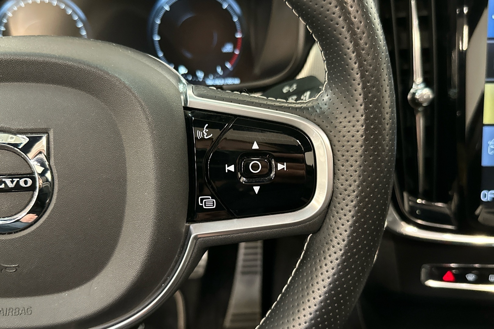 VOLVO S90 2018