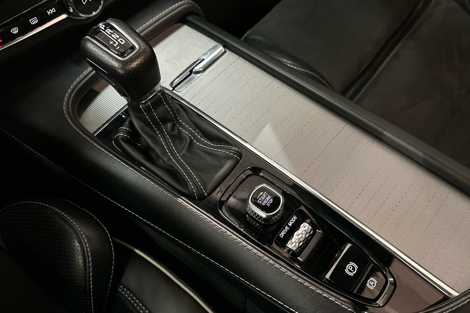 VOLVO S90 2018