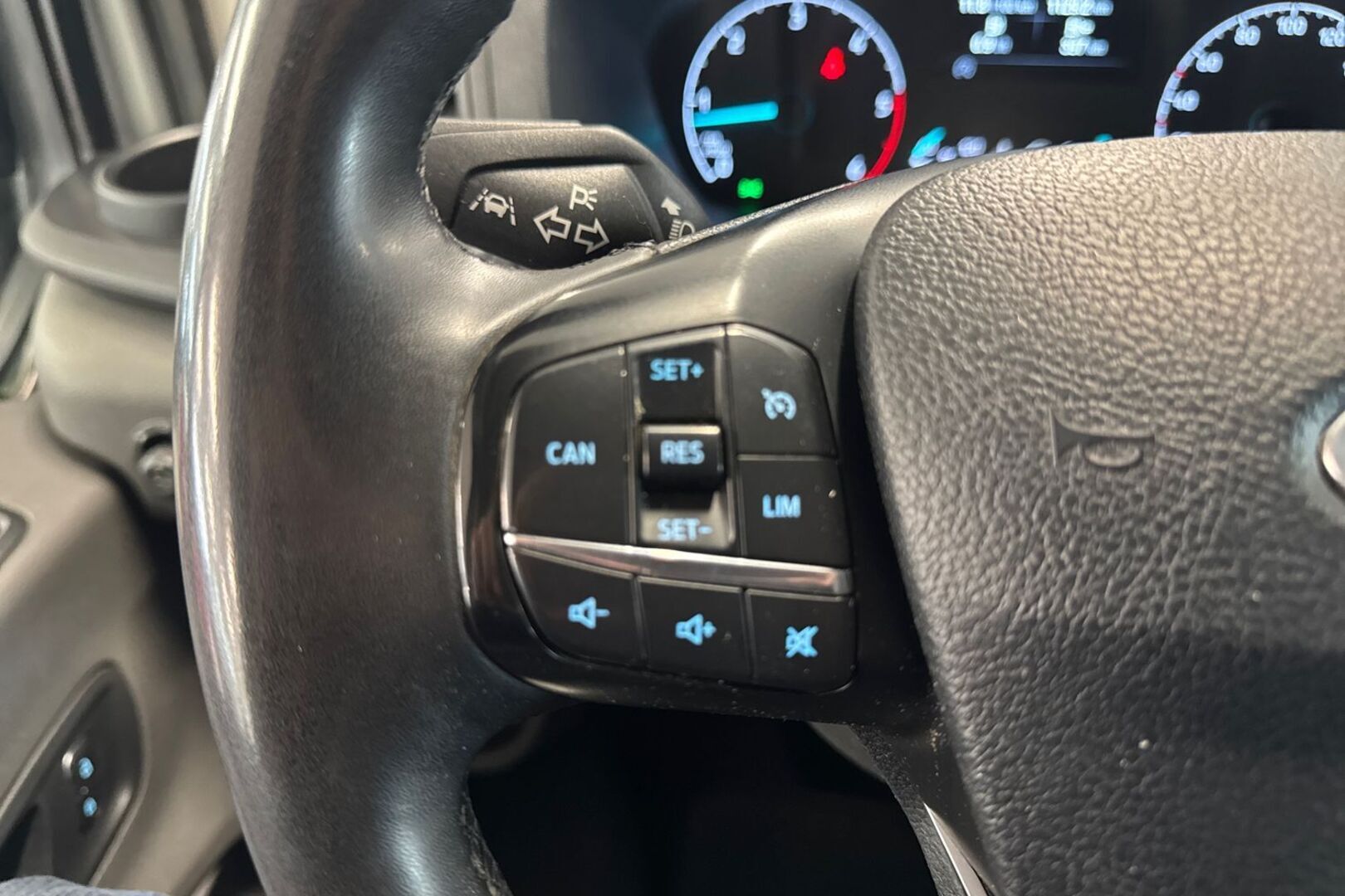 FORD Transit 18