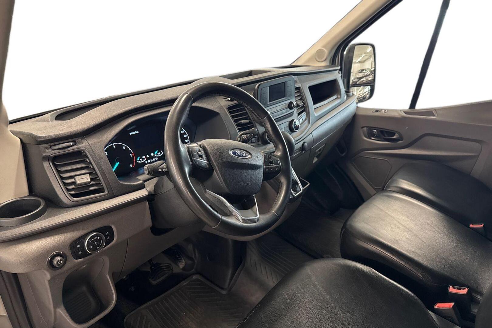 FORD Transit 8