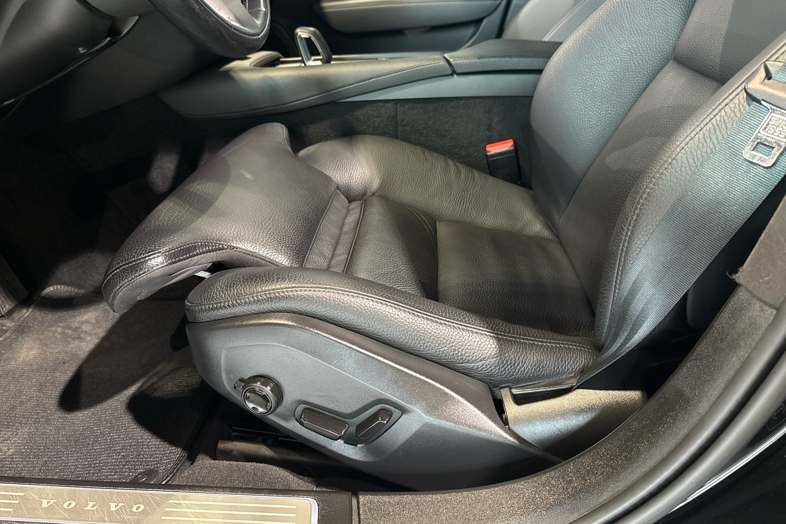 VOLVO V90 Cross Country 2022