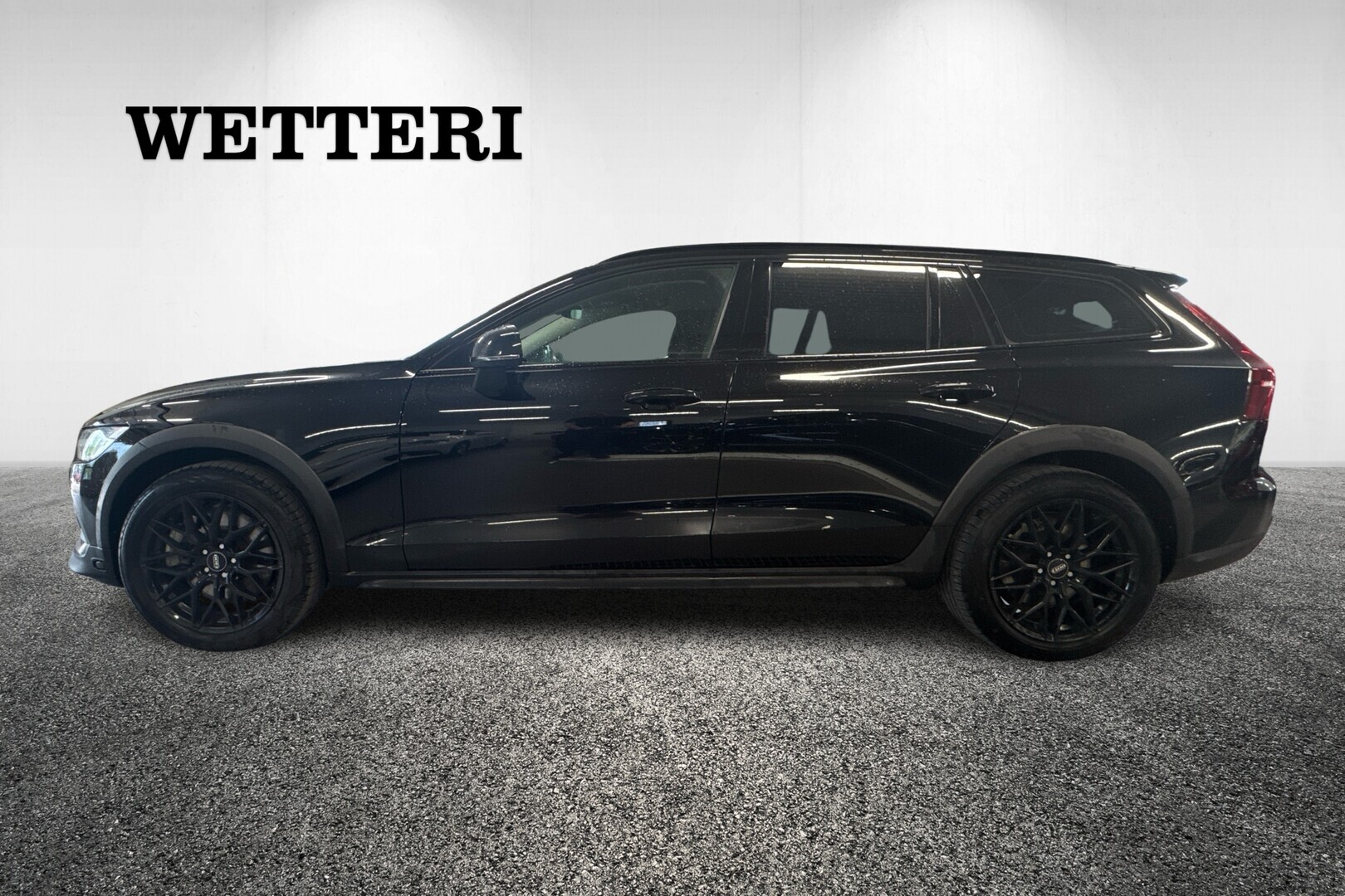 VOLVO V60 Cross Country 2023