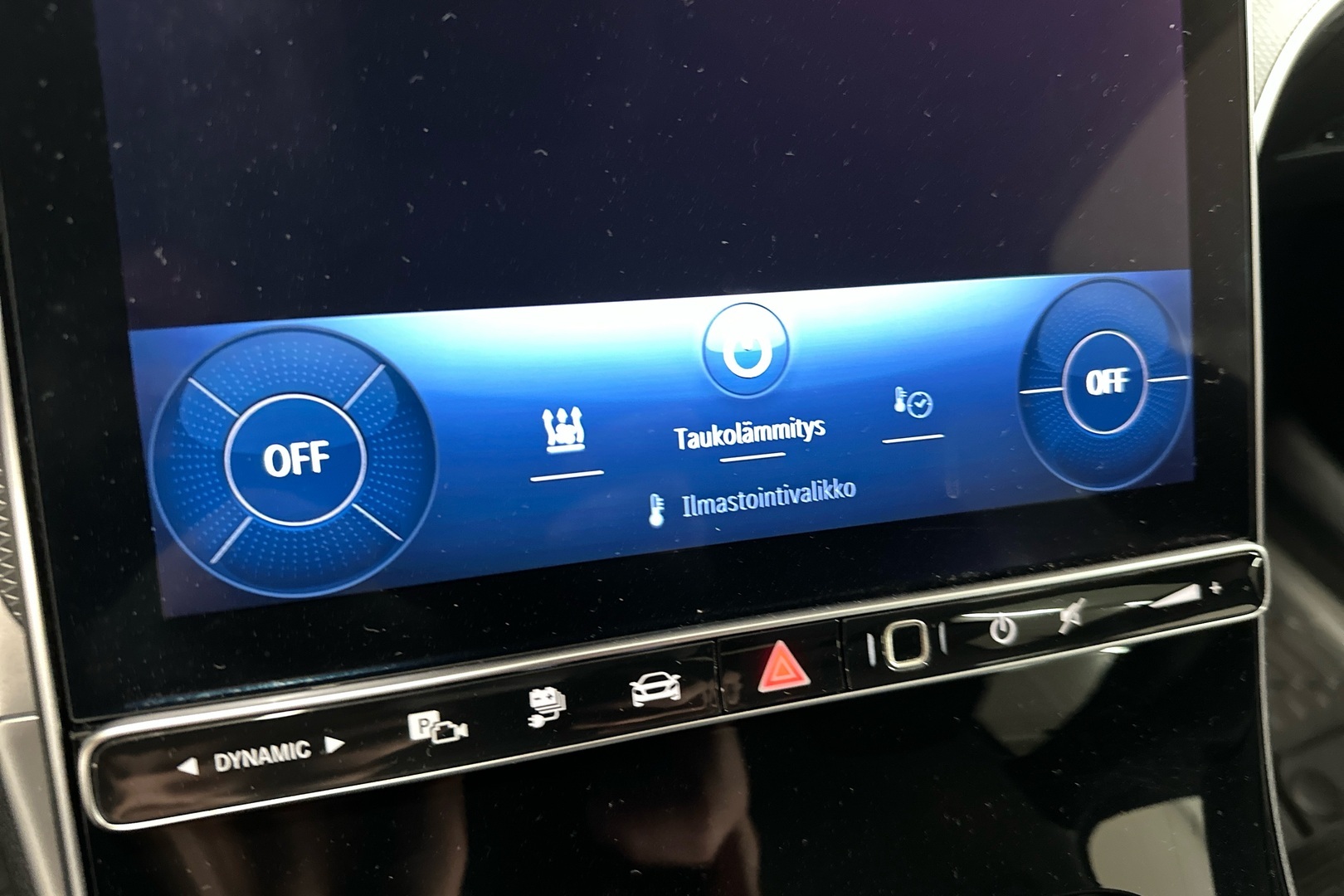 MERCEDES-BENZ C 2023