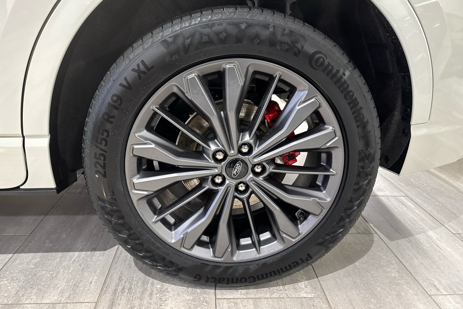 FORD Kuga 2026