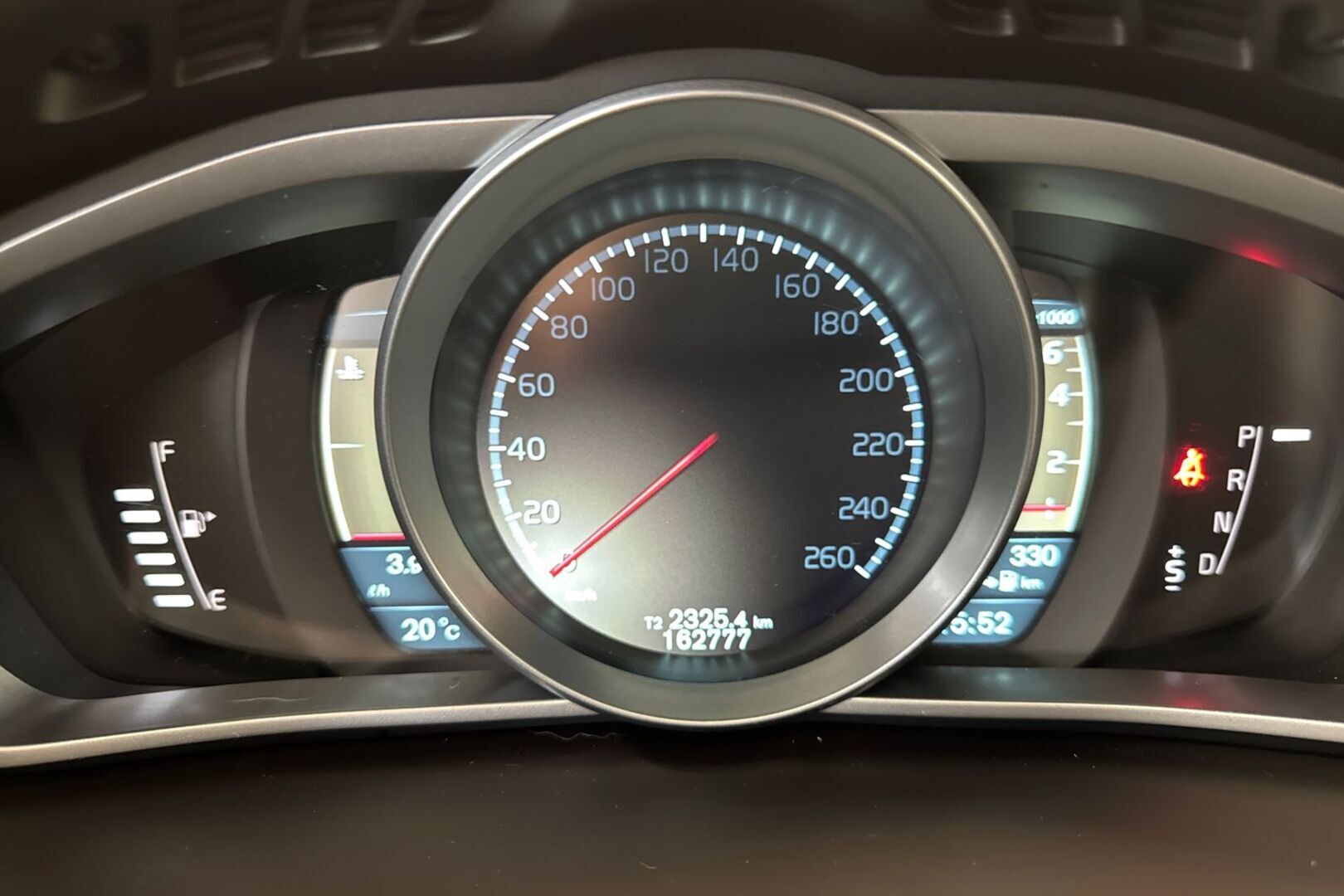 VOLVO V40 Cross Country 2014