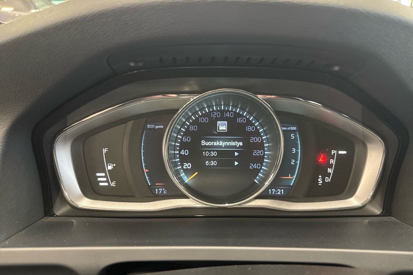 VOLVO V60 2014