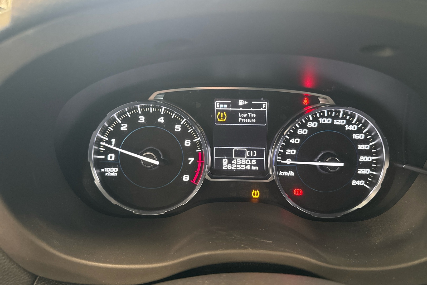 SUBARU Forester 2017