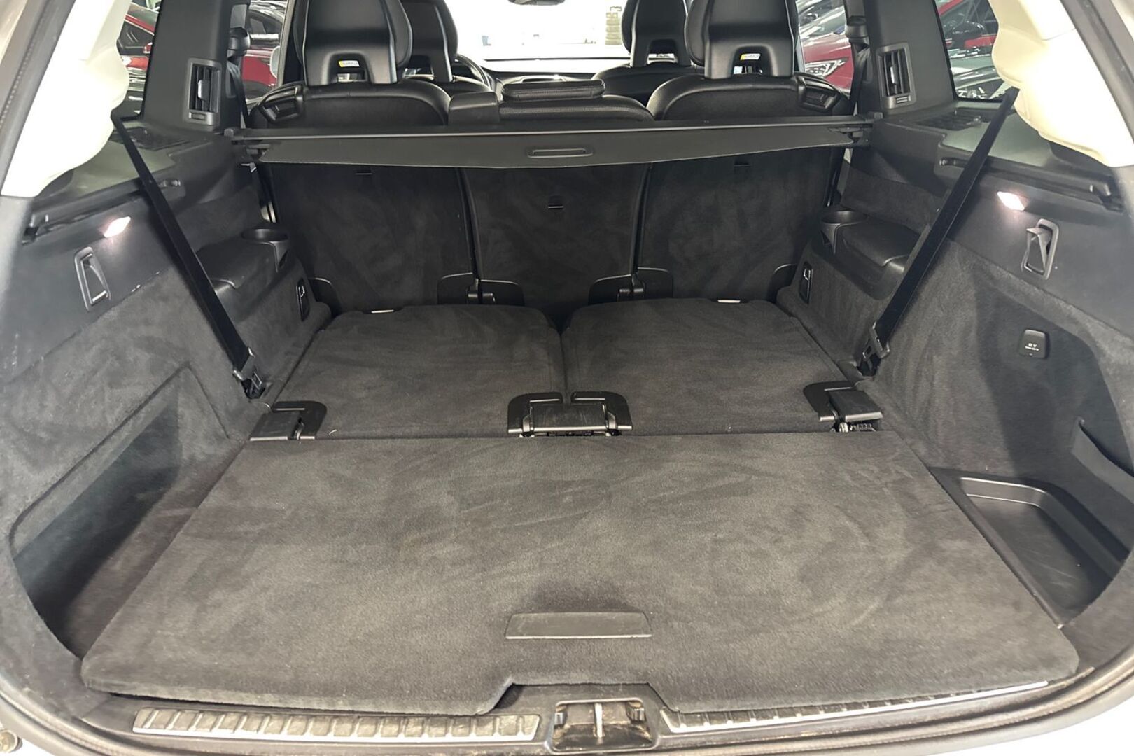 VOLVO XC90 2019