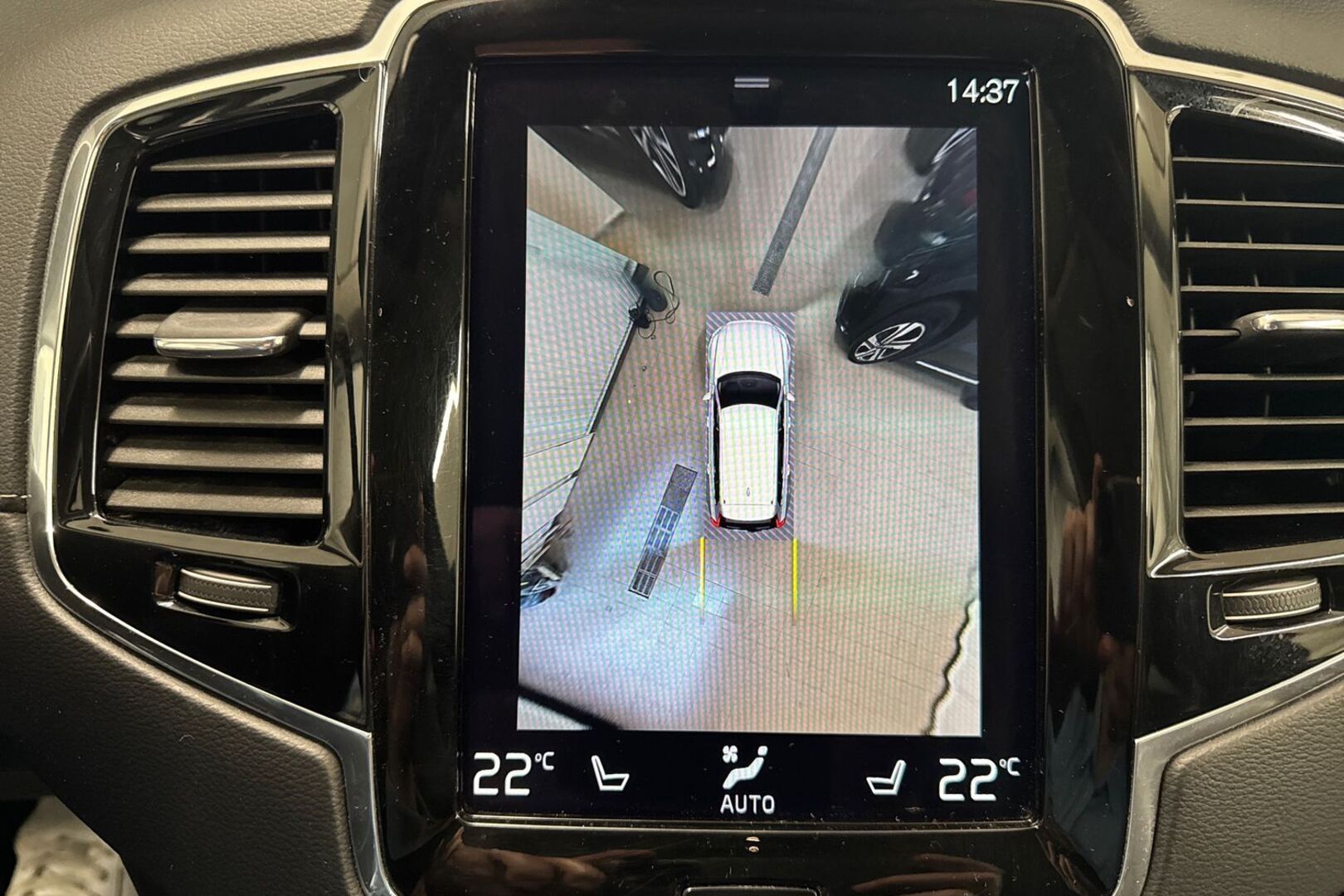 VOLVO XC90 2019