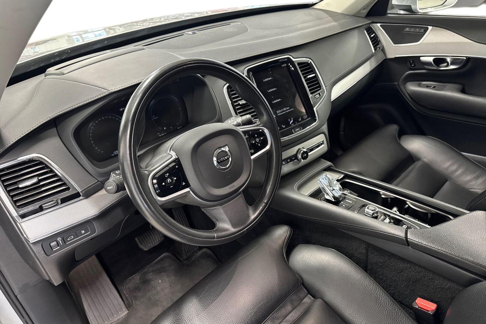 VOLVO XC90 2019