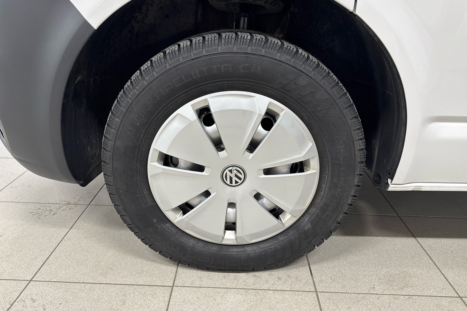 VOLKSWAGEN Transporter 2024