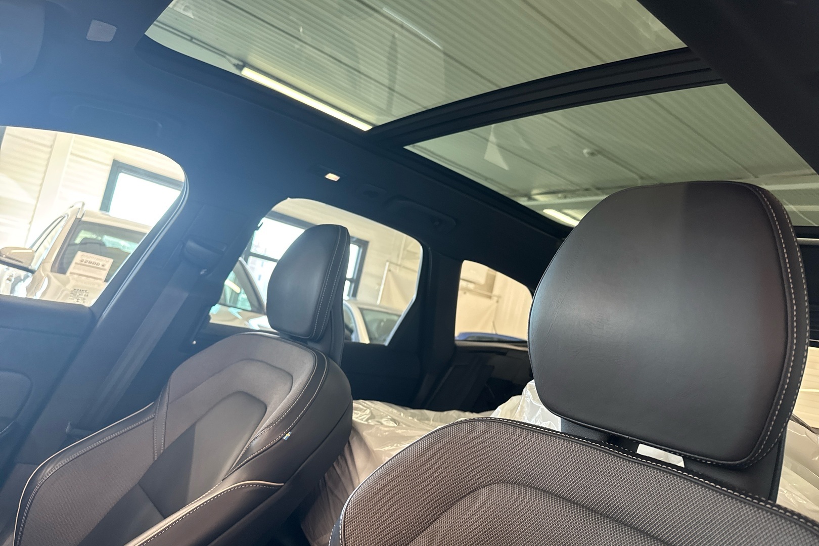 VOLVO XC60 2022