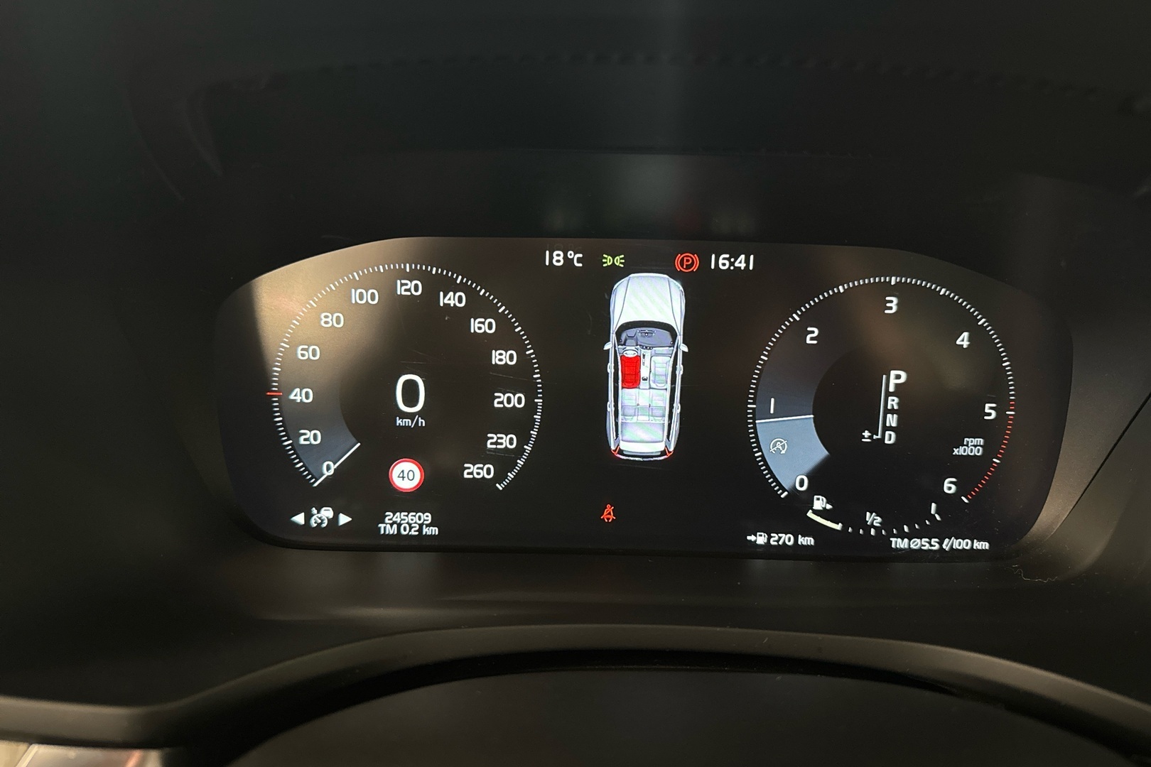 VOLVO V60 12