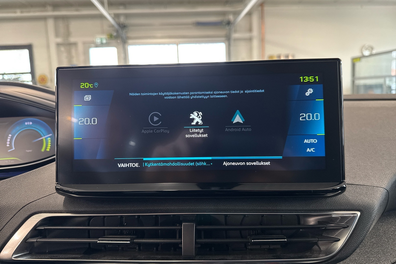PEUGEOT 3008 2021
