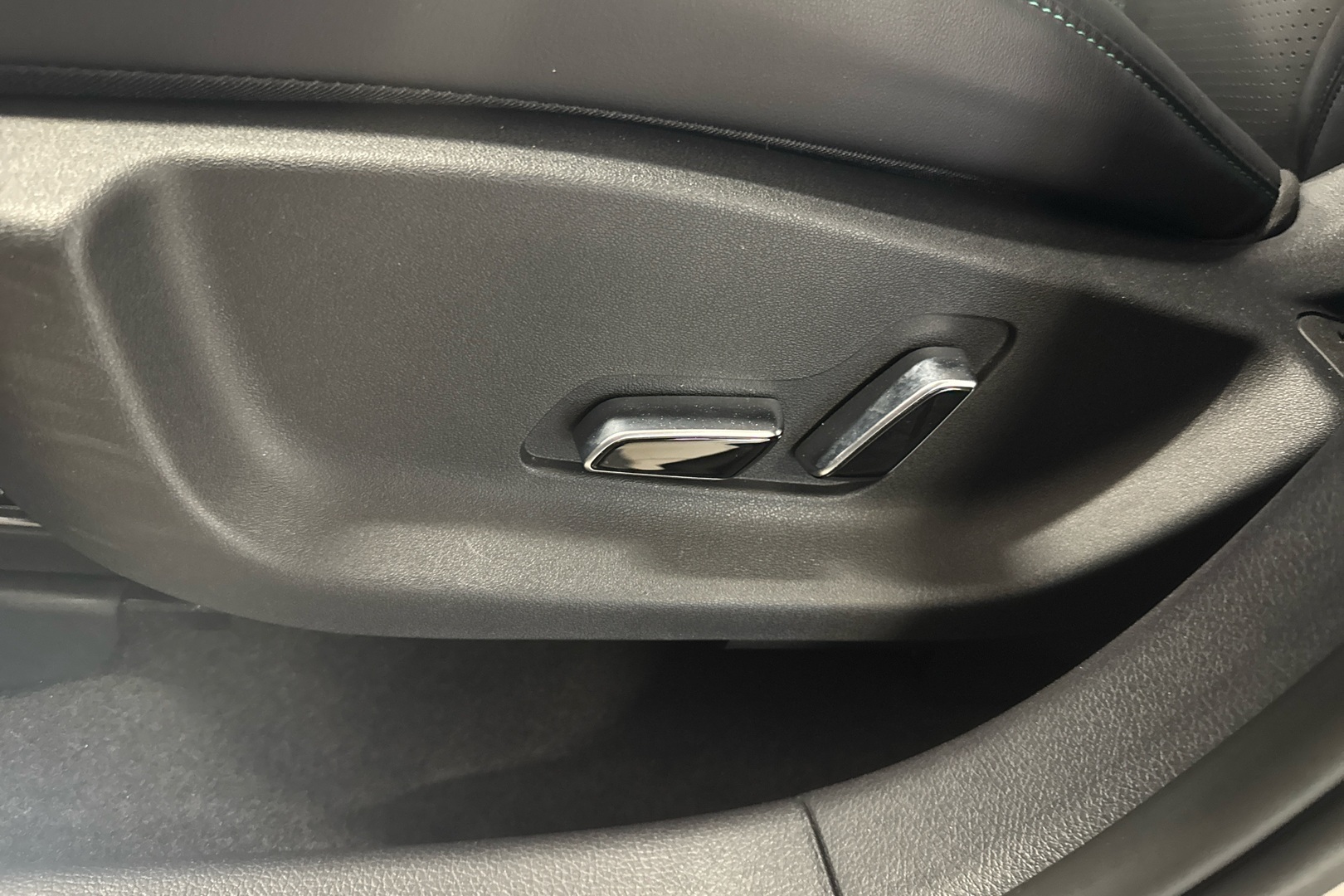 BYD Seal U DM-i 2024