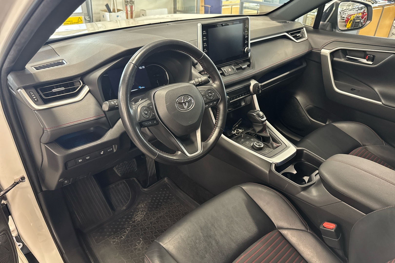 TOYOTA RAV4 Plug-in 2021