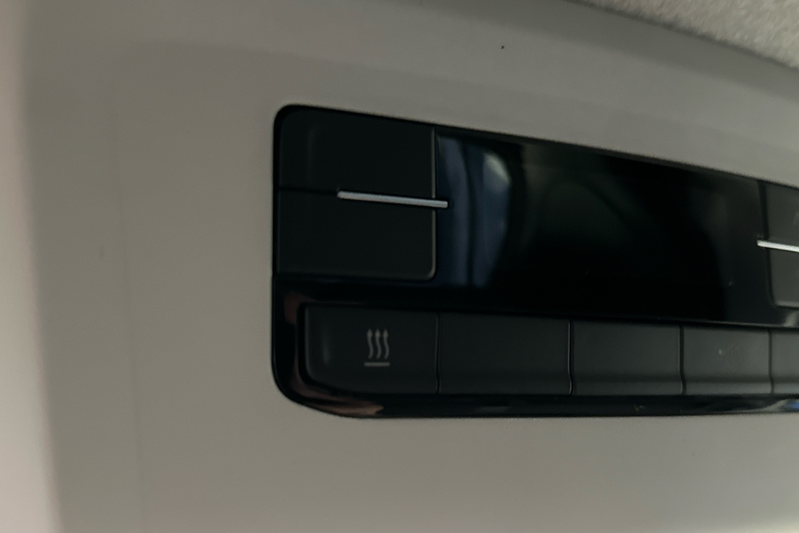 VOLKSWAGEN Transporter 2024