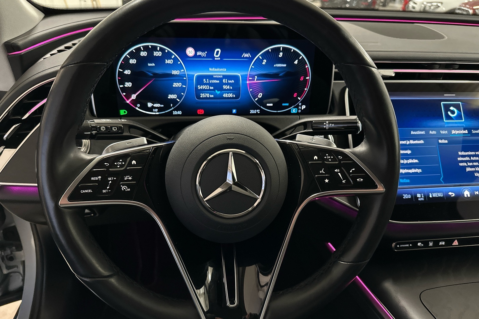 MERCEDES-BENZ E 2024