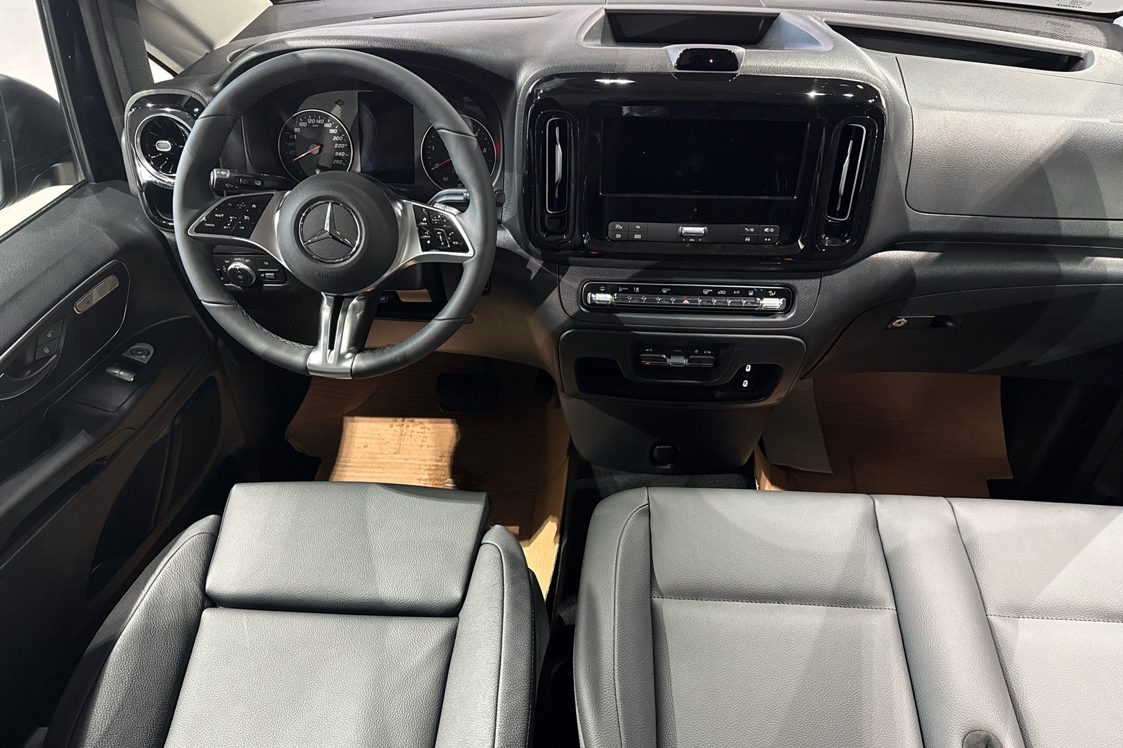 MERCEDES-BENZ Vito 2026