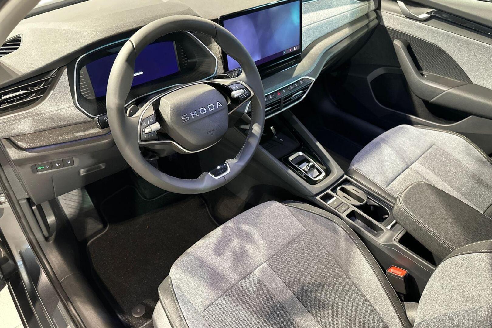 SKODA Octavia 8